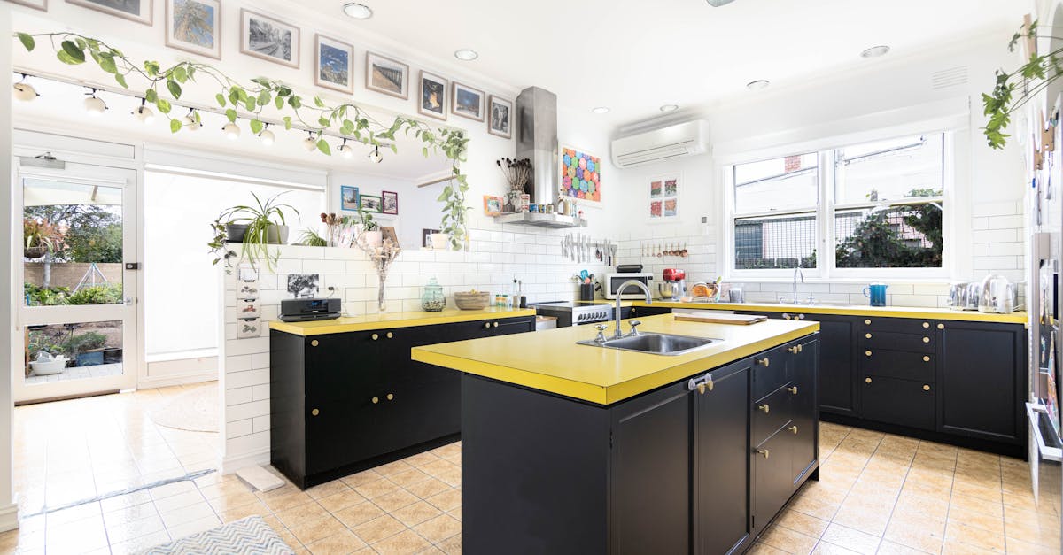 Best Practices for Asphalt Shingle Installation in Melbourne