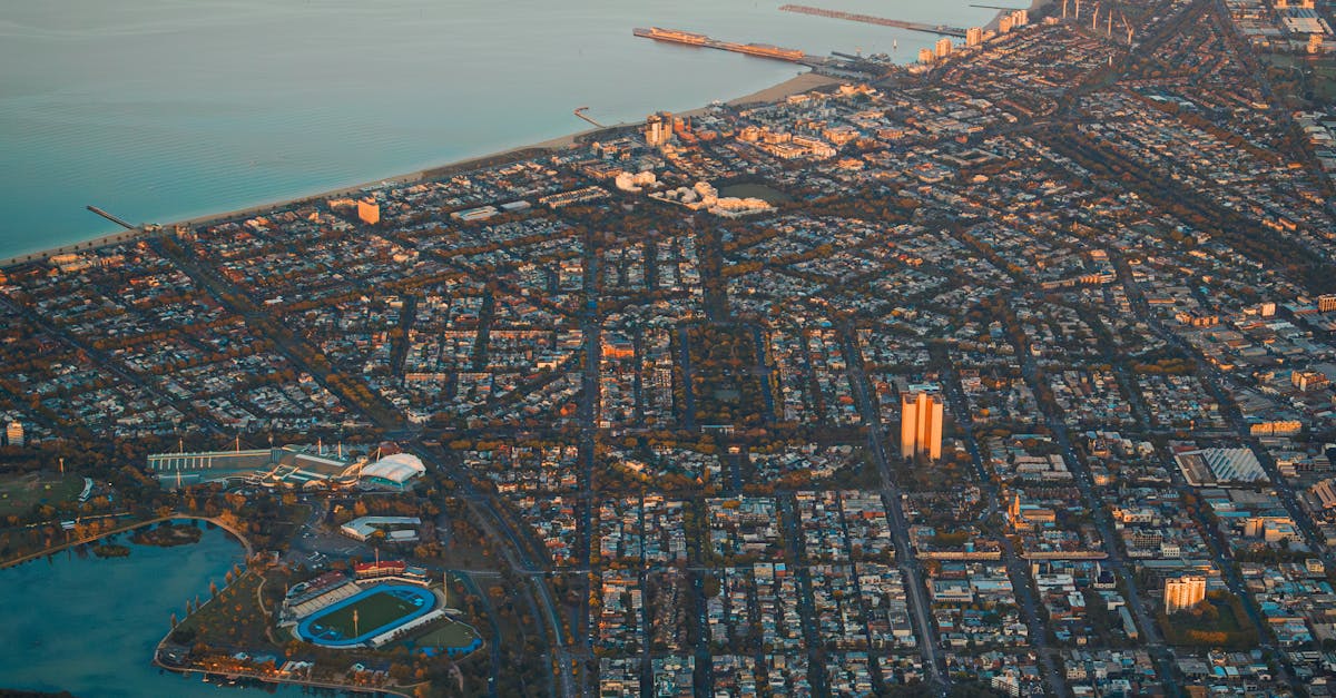 Flat Roof Design Options for Contemporary Commercial Buildings